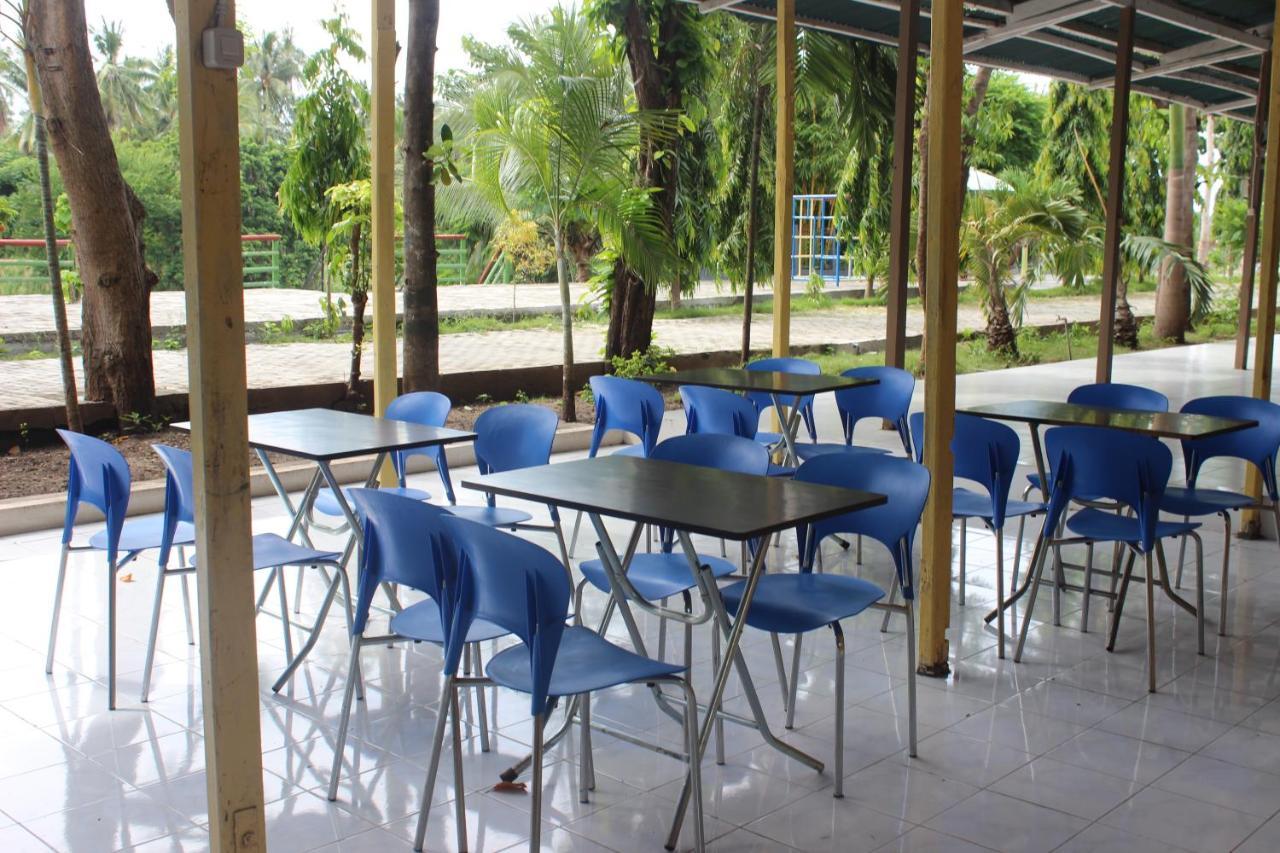 Pondok Wisata Dan Restoran Elim Waingapu Dış mekan fotoğraf