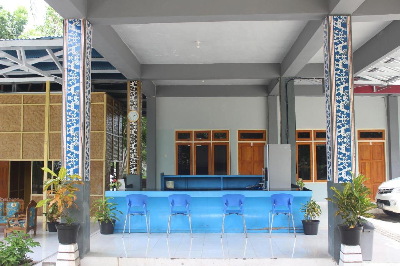 Pondok Wisata Dan Restoran Elim Waingapu Dış mekan fotoğraf