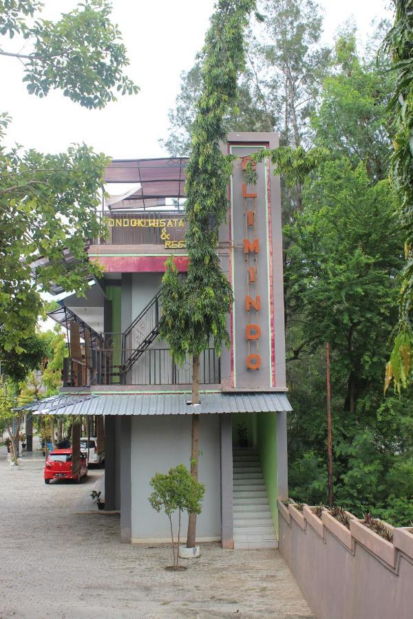 Pondok Wisata Dan Restoran Elim Waingapu Dış mekan fotoğraf