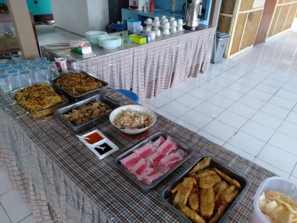 Pondok Wisata Dan Restoran Elim Waingapu Dış mekan fotoğraf