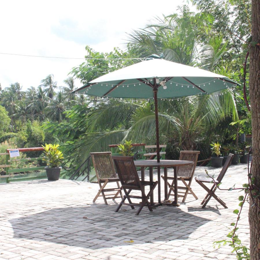 Pondok Wisata Dan Restoran Elim Waingapu Dış mekan fotoğraf