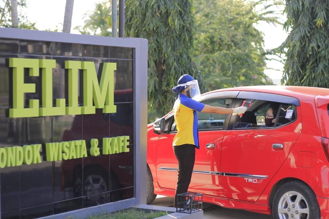 Pondok Wisata Dan Restoran Elim Waingapu Dış mekan fotoğraf